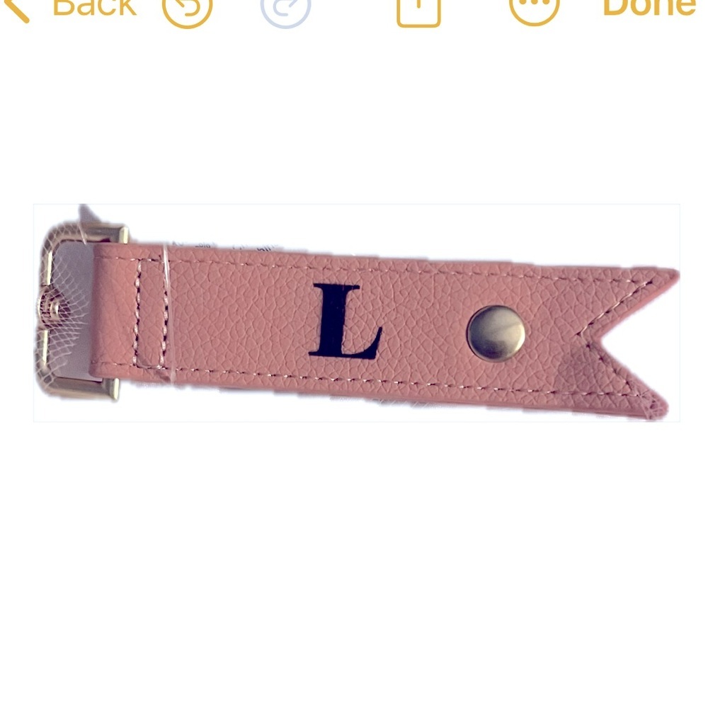 NIP! 💕Thirty-one 💕 Coral Peach Smooth Pebble Cord Wrap Keychain. Initial: L - Picture 10 of 10
